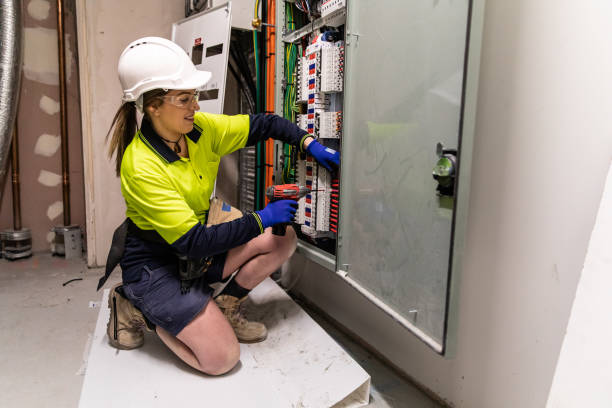 Best Electrical Contractors for Businesses  in Chicago, IL