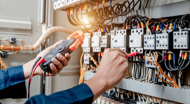 Best Electrical Outlet Repair  in Chicago, IL