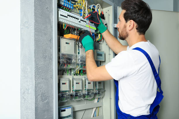 Best Affordable Emergency Electrician  in Chicago, IL