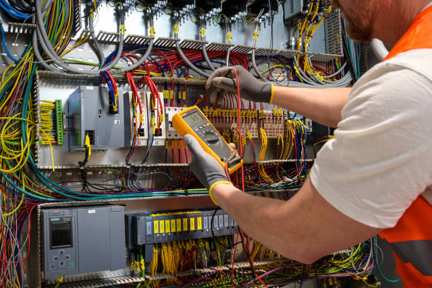 Best Emergency Electrical Repair  in Chicago, IL